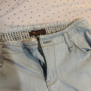 Lee Sky Blue Denim Capris
